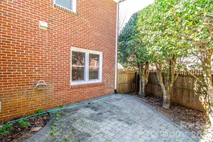 406 Port Royal Dr, Matthews, NC 28105 - Photo 31