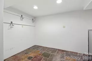 1845 Pinewood Cir, Charlotte, NC 28211 - Photo 39