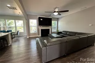 1004 Fallondale Rd, Waxhaw, NC 28173 - Photo 7