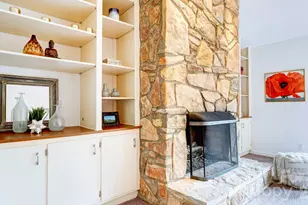 8509 Waters Point Ct, Charlotte, NC 28277 - Photo 5