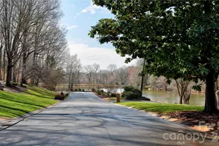 8509 Waters Point Ct, Charlotte, NC 28277 - Photo 41