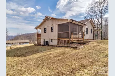 122 Vinewood Drive, Waynesville, NC 28786 - Photo 13