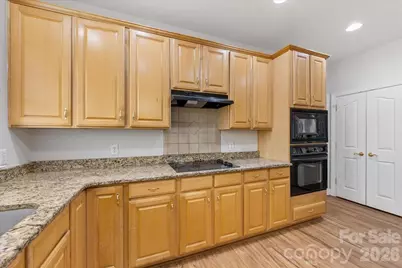 11143 Knight Castle Drive #20, Charlotte, NC 28277 - Photo 15