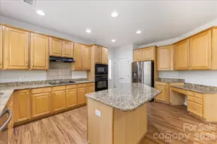 11143 Knight Castle Dr, Charlotte, NC 28277 - Photo 13