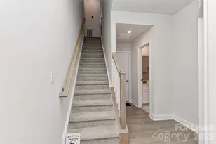 421 Spearfield Ln, Charlotte, NC 28205 - Photo 21