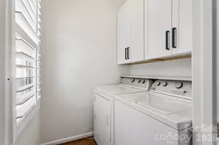 628 Olmsted Park Pl, Charlotte, NC 28203 - Photo 29