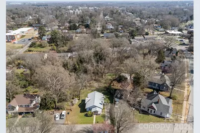 127 S Patterson Street, Statesville, NC 28677 - Photo 9