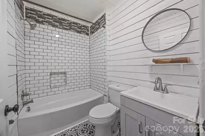 127 S Patterson Street, Statesville, NC 28677 - Photo 25