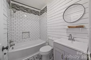 127 S Patterson St, Statesville, NC 28677 - Photo 25