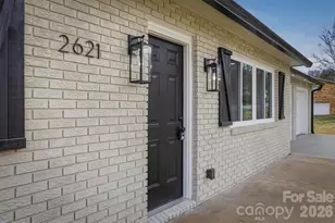 2621 Fairwood Dr SE, Hudson, NC 28638 - Photo 3