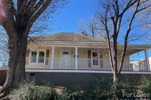 15 1st St, Cramerton, NC 28032 - Photo 1