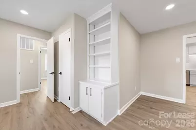 4706 Walden Court, Charlotte, NC 28210 - Photo 5