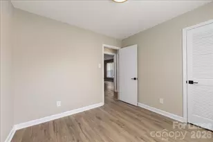 4706 Walden Ct, Charlotte, NC 28210 - Photo 27