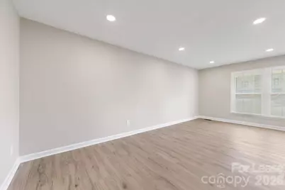 4706 Walden Court, Charlotte, NC 28210 - Photo 9