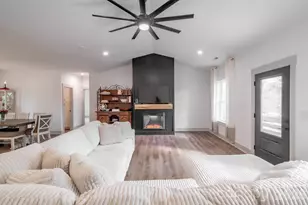 731 Miles Rd, Dallas, NC 28034 - Photo 5