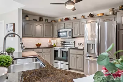 4218 Patriots Way, Gastonia, NC 28056 - Photo 17