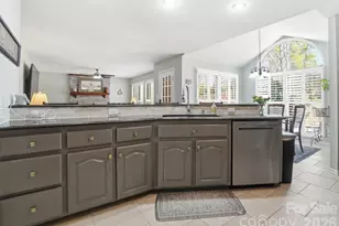 4218 Patriots Way, Gastonia, NC 28056 - Photo 9