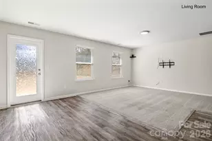 463 W Barr St, Lancaster, SC 29720 - Photo 3