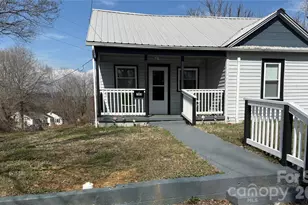 703 Stage St NW, Lenoir, NC 28645 - Photo 13