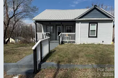 703 Stage Street NW, Lenoir, NC 28645 - Photo 1