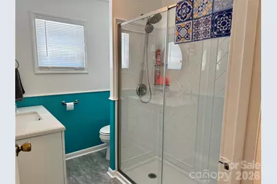 703 Stage Street NW, Lenoir, NC 28645 - Photo 5