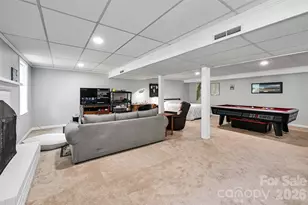 507 Fenwick Ct, Hendersonville, NC 28739 - Photo 35