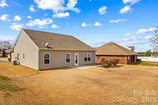 128 Water Ski Dr, Statesville, NC 28677 - Photo 37