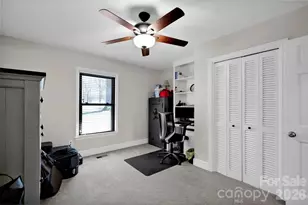 107 Woodlynn Dr, Charlotte, NC 28214 - Photo 23