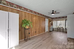 107 Woodlynn Dr, Charlotte, NC 28214 - Photo 15