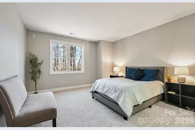 43 S Kuykendall Court, Hendersonville, NC 28739 - Photo 27