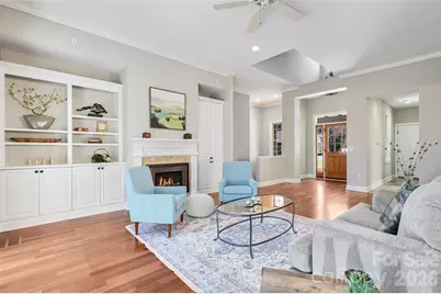 43 S Kuykendall Court, Hendersonville, NC 28739 - Photo 7