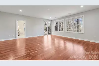 43 S Kuykendall Court, Hendersonville, NC 28739 - Photo 25