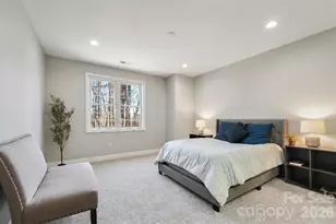 43 S Kuykendall Ct, Hendersonville, NC 28739 - Photo 27