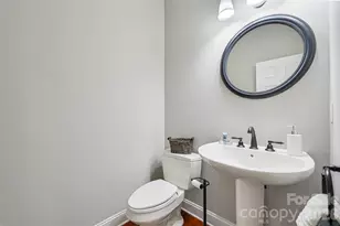 43 S Kuykendall Ct, Hendersonville, NC 28739 - Photo 17