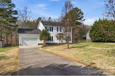 9665 Autumn Circle, Davidson, NC 28036 - Photo 3