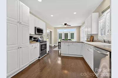 6122 Highview Road, Matthews, NC 28104 - Photo 15