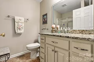 215 Towne Ct NW, Conover, NC 28613 - Photo 21