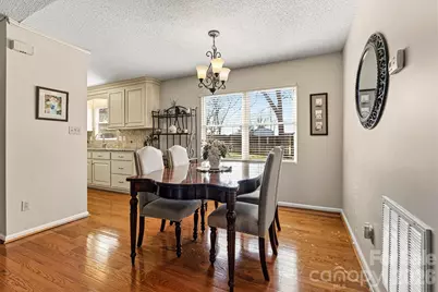 215 Towne Court NW, Conover, NC 28613 - Photo 15