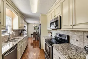 215 Towne Ct NW, Conover, NC 28613 - Photo 13