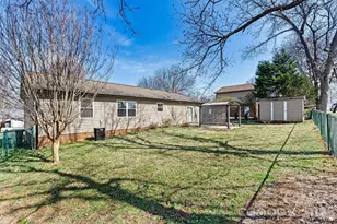 215 Towne Ct NW, Conover, NC 28613 - Photo 33