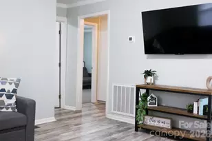 2122 Hope Dr, Rock Hill, SC 29730 - Photo 3