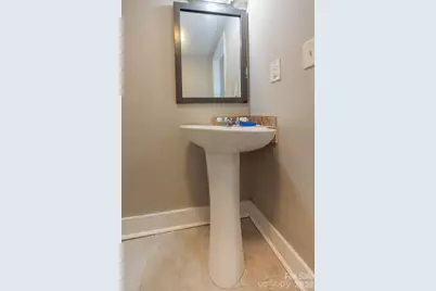 1209 Wilson W Lee Boulevard, Statesville, NC 28677 - Photo 23