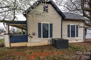 1209 Wilson W Lee Blvd, Statesville, NC 28677 - Photo 3