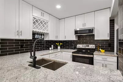 10943 Carmel Crossing Road, Charlotte, NC 28226 - Photo 3