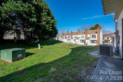 10943 Carmel Crossing Road, Charlotte, NC 28226 - Photo 31