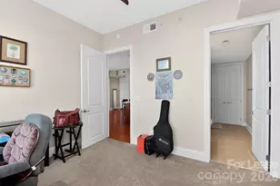 4620 Piedmont Row Dr, Charlotte, NC 28210 - Photo 33