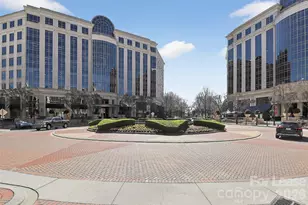 4620 Piedmont Row Dr, Charlotte, NC 28210 - Photo 3