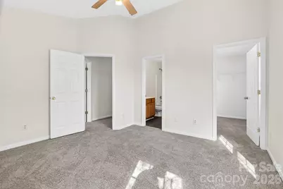 1911 Flushing Court, Charlotte, NC 28215 - Photo 35