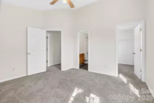 1911 Flushing Ct, Charlotte, NC 28215 - Photo 35