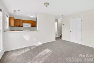 1911 Flushing Ct, Charlotte, NC 28215 - Photo 23